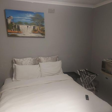 Cape Pine Guest House Kuils River Εξωτερικό φωτογραφία